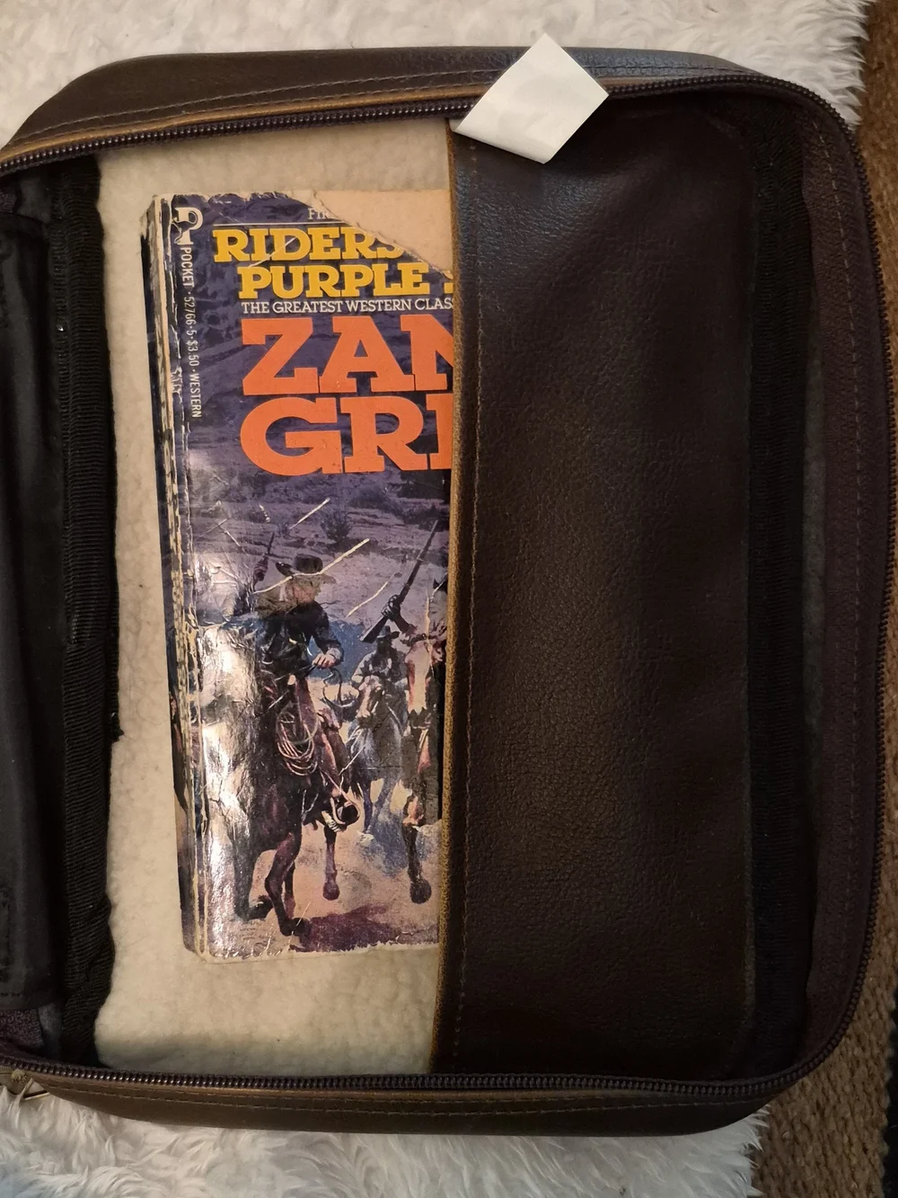 Classic Brown Leather Men’s Crossbody Bag